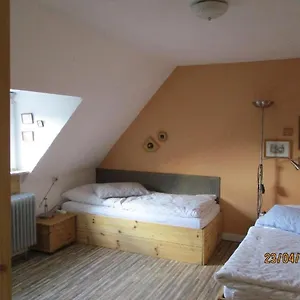 privatzimmer-familie-hecht.hannover-hotel.net/